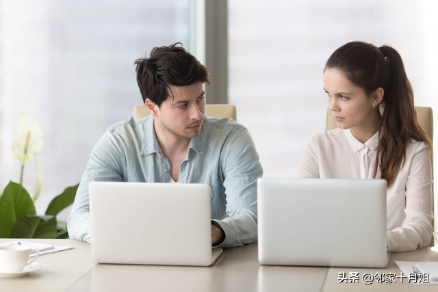 领导借了我200块钱不还如何开口,领导向我借5000块钱怎么办