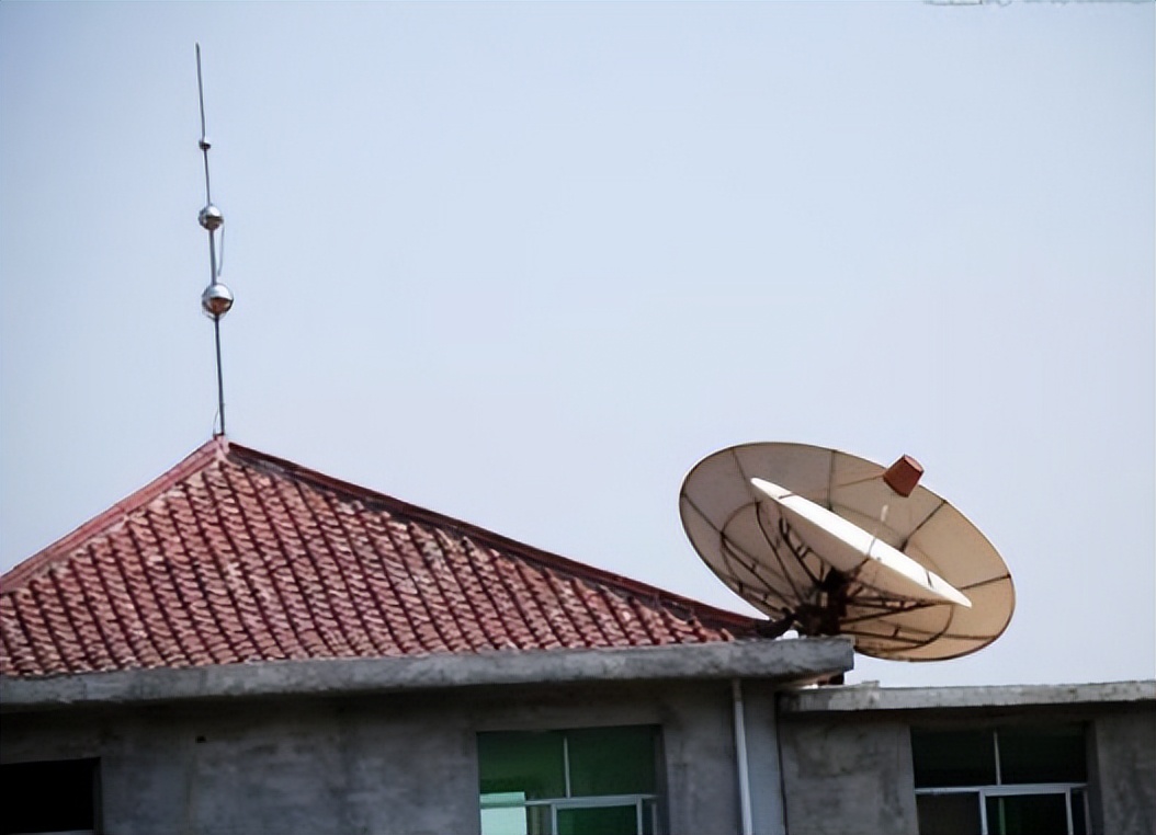大避雷针和小避雷针联合避雷,避雷线与避雷针保护范围哪个大