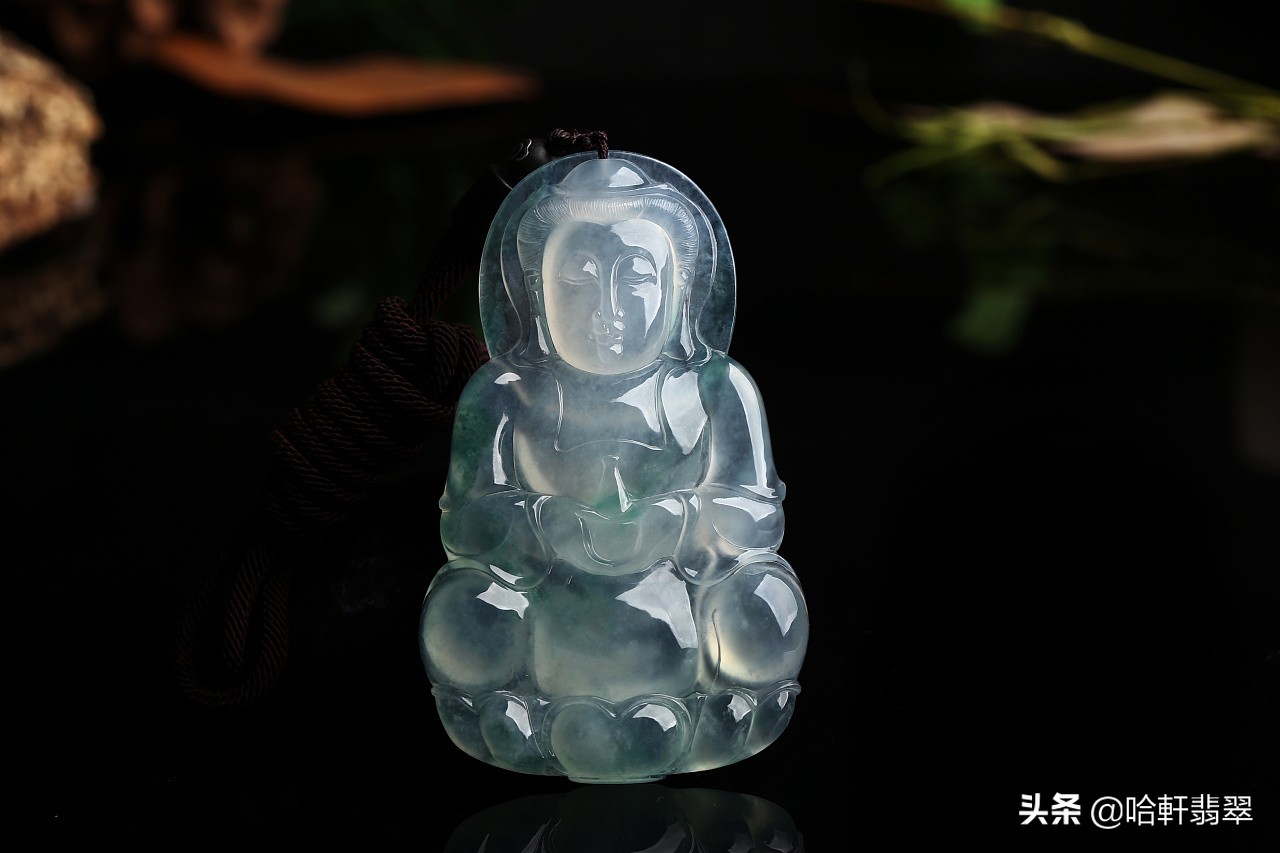 怎么判定翡翠是真的还是假的,怎么判断翡翠是真的还是假的