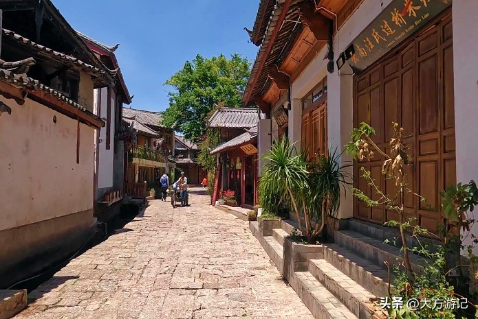 丽江古城的旅游消费现状,丽江古城生意萧条怎么办