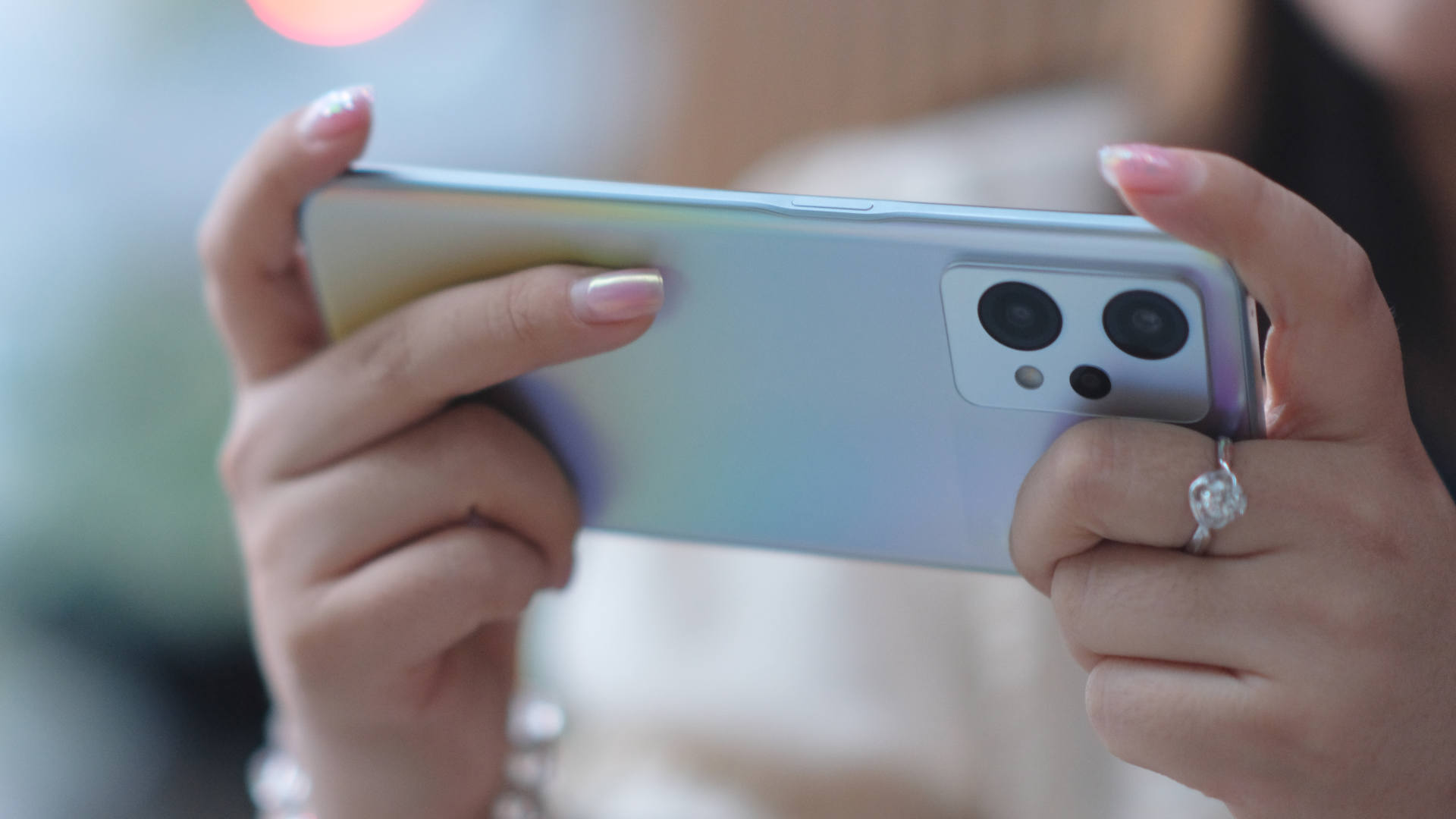 oppok10x支持磁吸充电吗,oppok10x5g支持100w快充吗