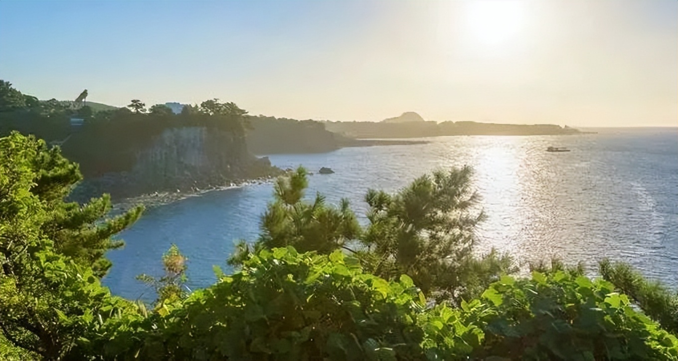 有关清秋的诗,清秋唯美诗词