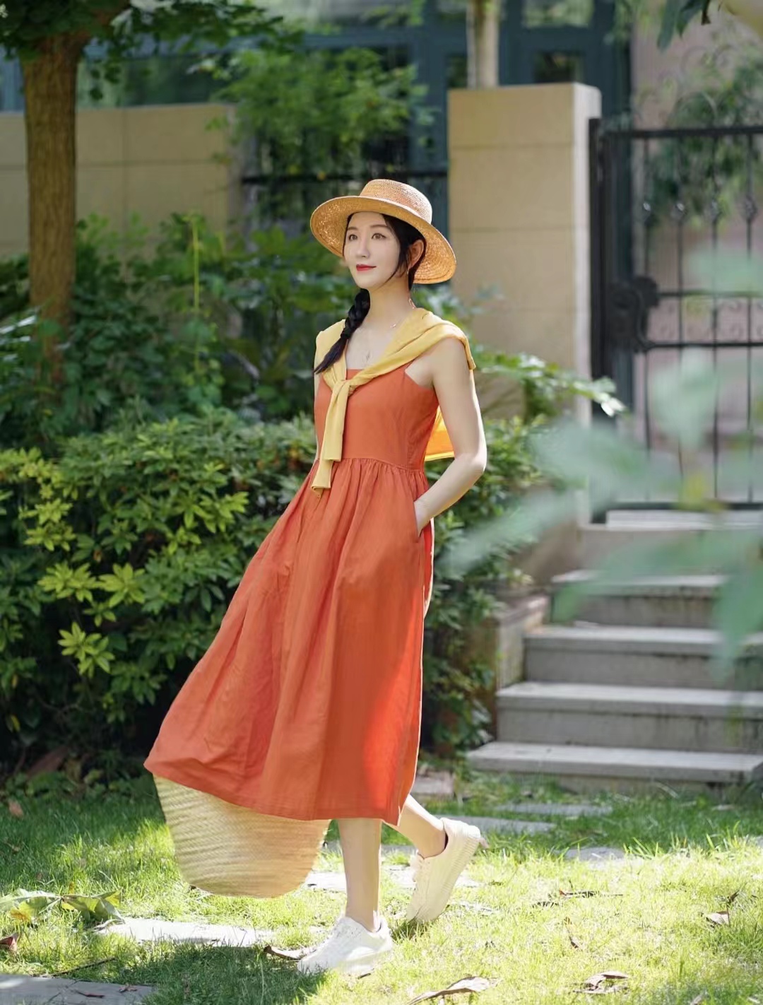 皮肤黑的适合穿什么颜色的球衣,50岁皮肤黑穿什么颜色衣服好看