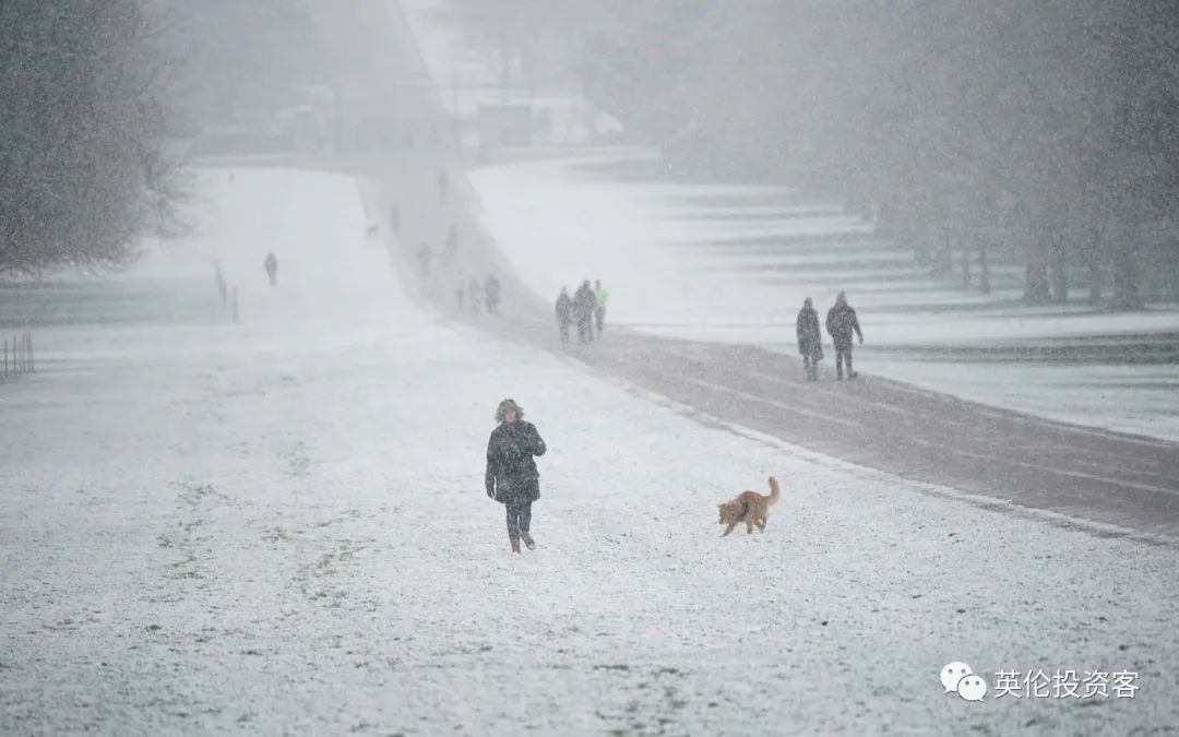 伦敦飘雪，英国迎最冷3月！多国取消中国入境旅客新冠检测要求
