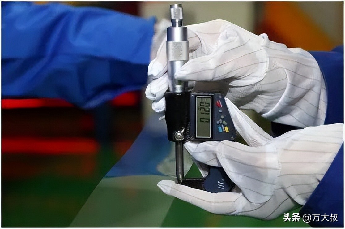 中国最先进的玻璃新发明,研制出超坚硬的新型玻璃