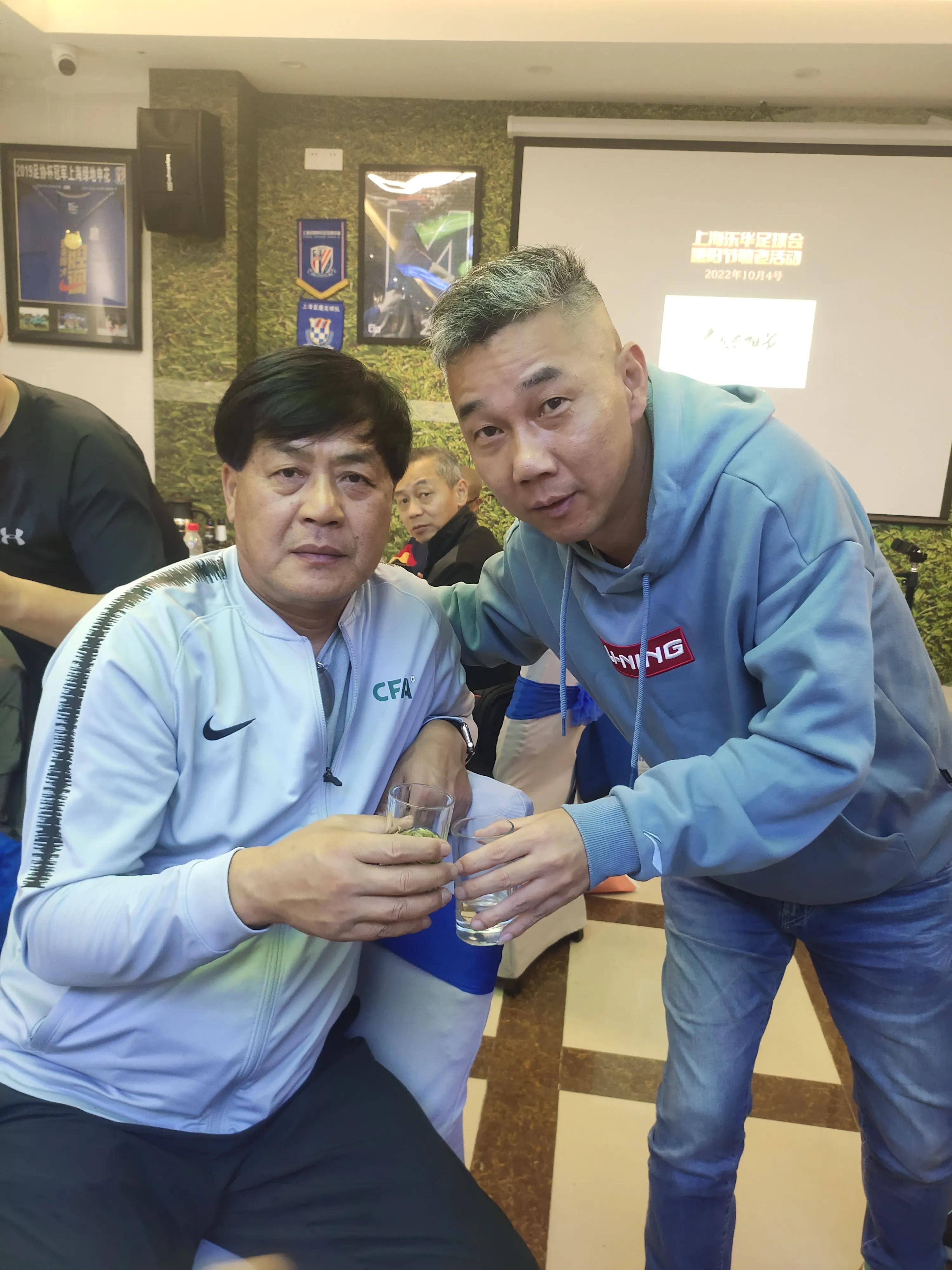 上海申花李中华,老上海足球队李中华