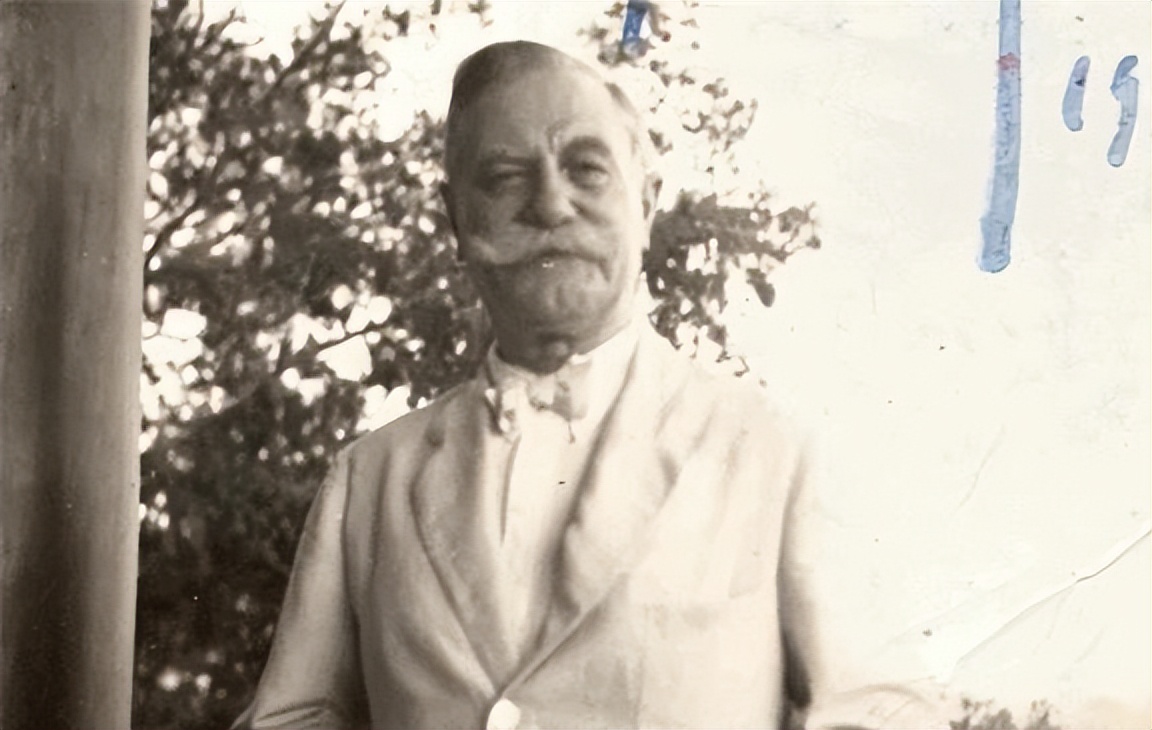 1954年法国医生遭遣返，致信周总理：我自认配得上作为中国的客人