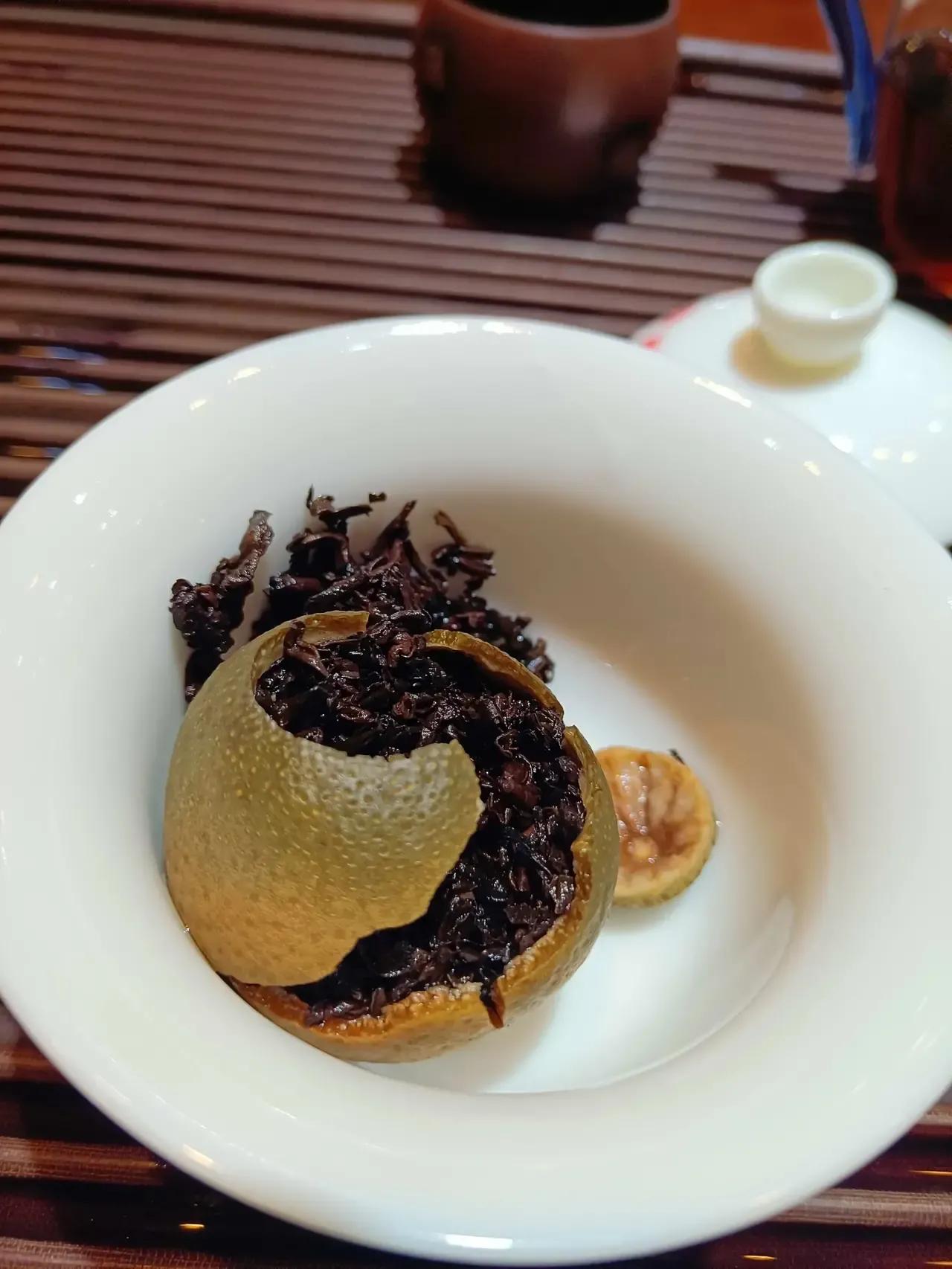 自己喜欢喝的茶才是好茶,喝茶人的快乐就是有喝不完的好茶