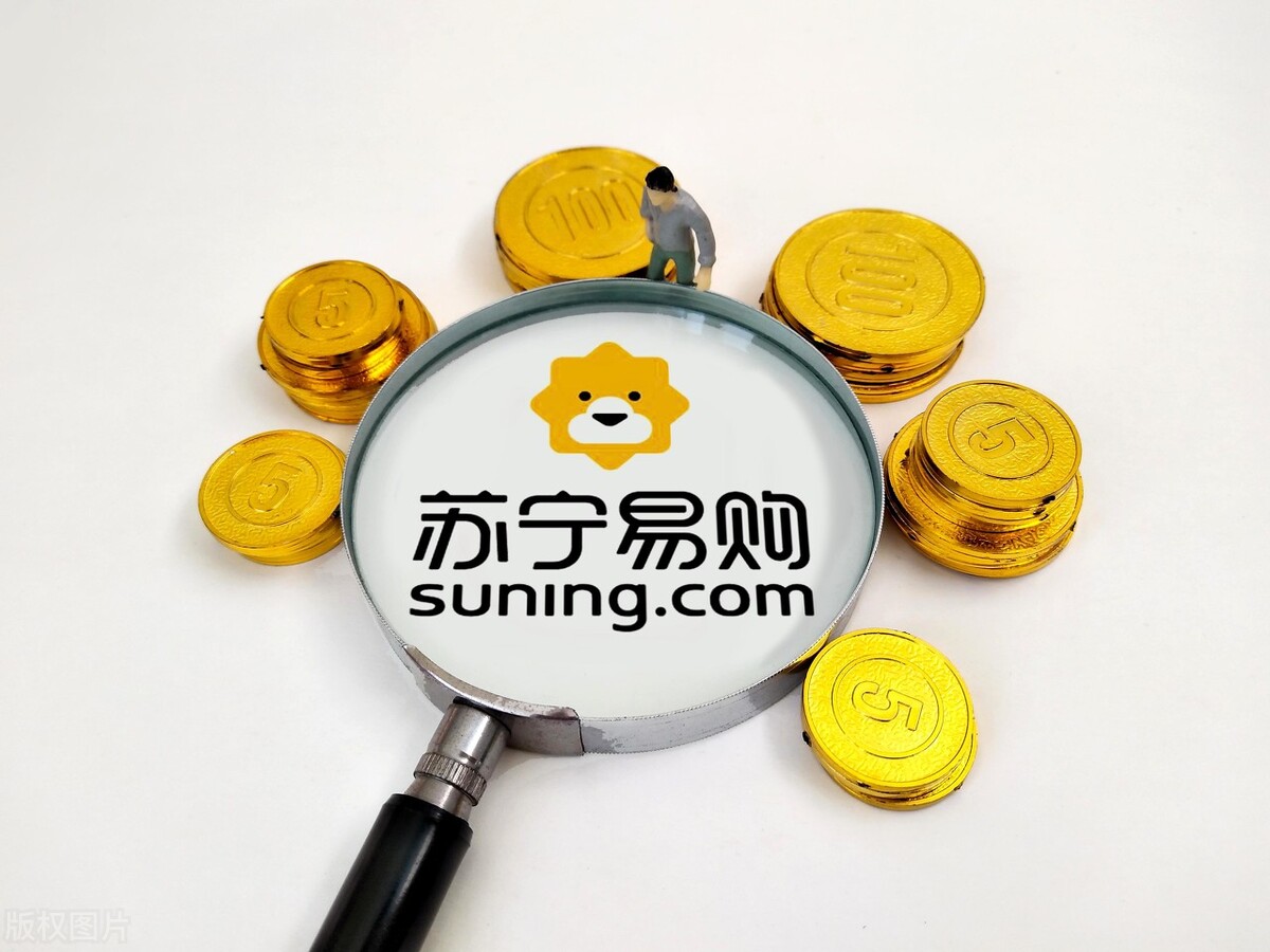 喜迎世界杯冠军,腕上百万名表意外出境,张氏父子的苏宁是强是肉