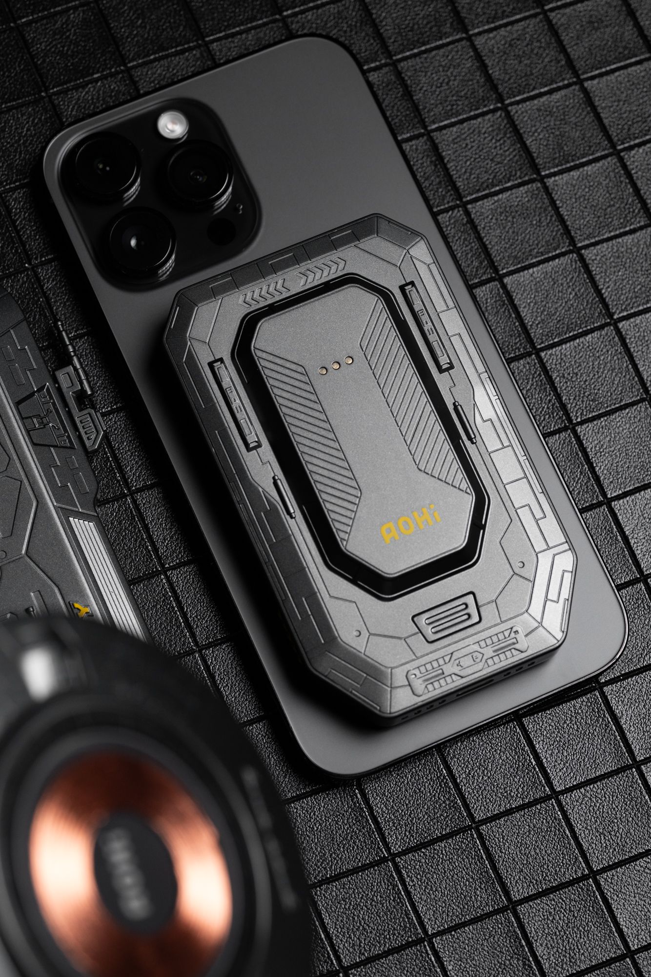 自己拼装一套无线充电器是什么体验？Aohi永恒之城无线充电器