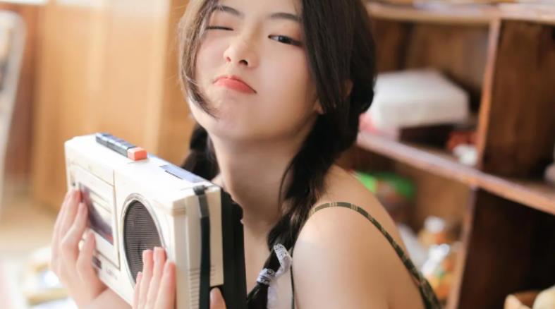 表白后，女生没有答应也没有拒绝，她到底在想什么？