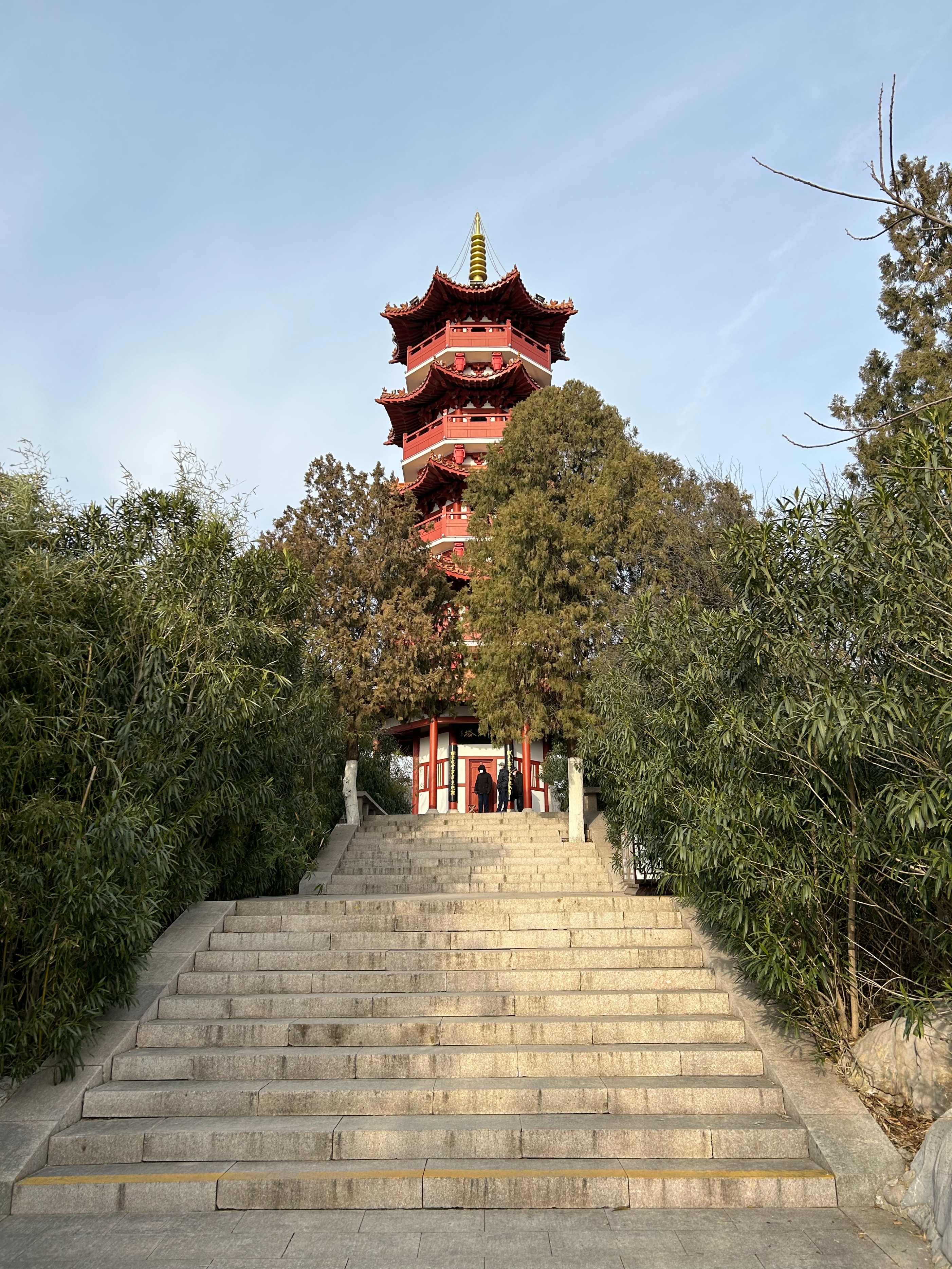 徐州诗人苏东坡云龙山,苏东坡云龙山