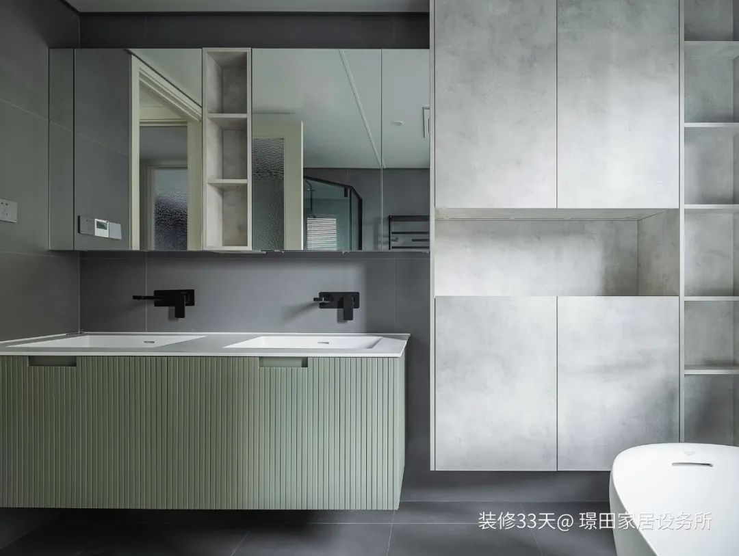 大连193平赠带阁楼大平层装修,现代轻奢大平层简装