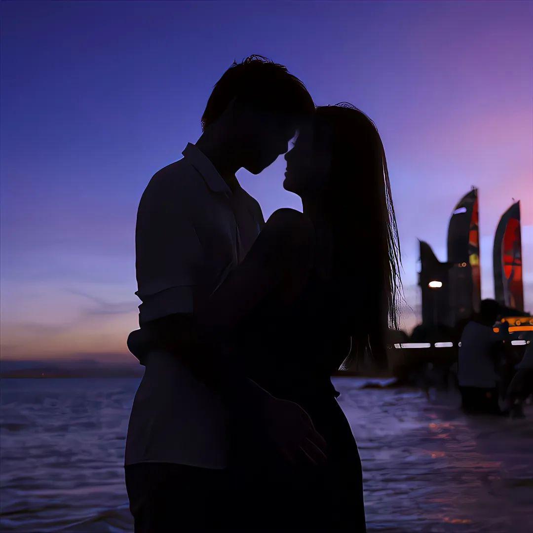 氛围感情侣头像海边双人,情侣微信头像一男一女唯美有意境