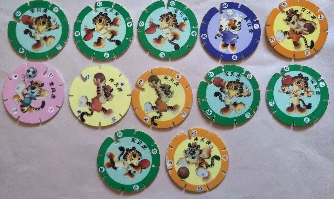 集卡干脆面，为何让80后的童年欲罢不能？