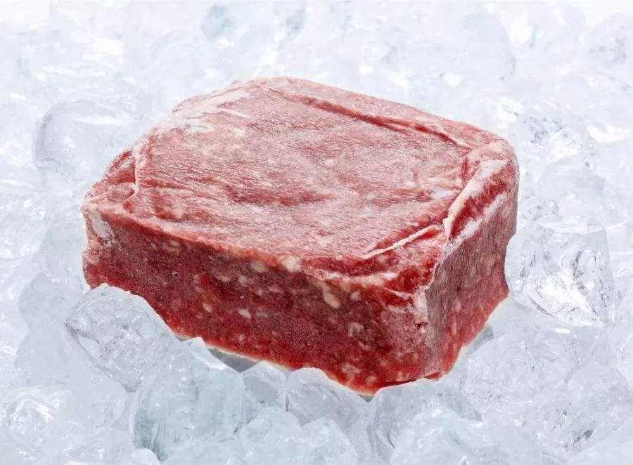 冰箱里冻肉解冻最快方法,冰箱里的冻肉怎么能迅速化开