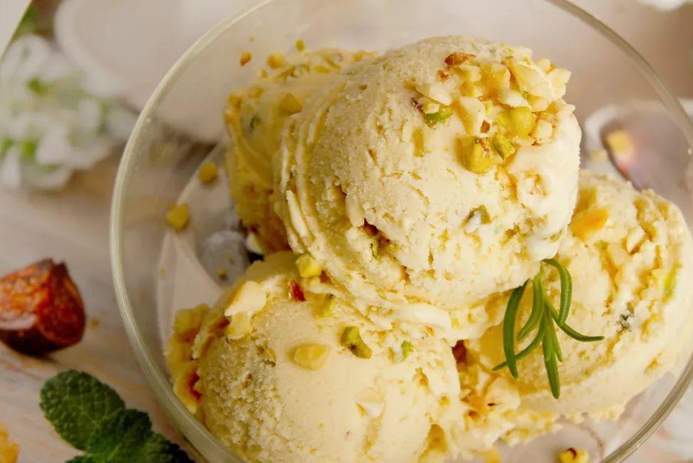 简单无需冷藏好吃的冰淇淋做法,最简单的冰淇淋不用打蛋器