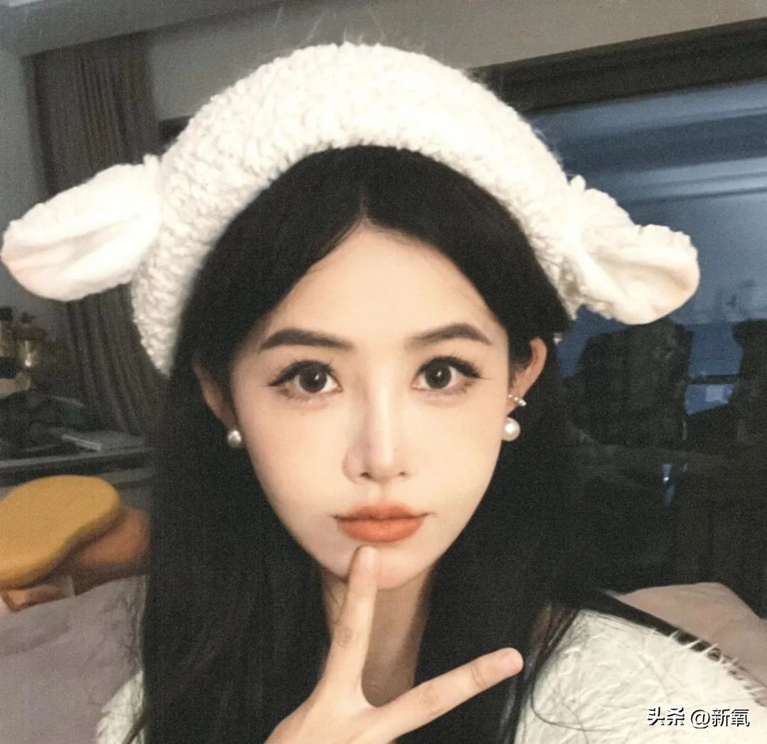 古早网红zz小黑官宣怀孕，被男友绑住吸血，以后变林珊珊2.0？