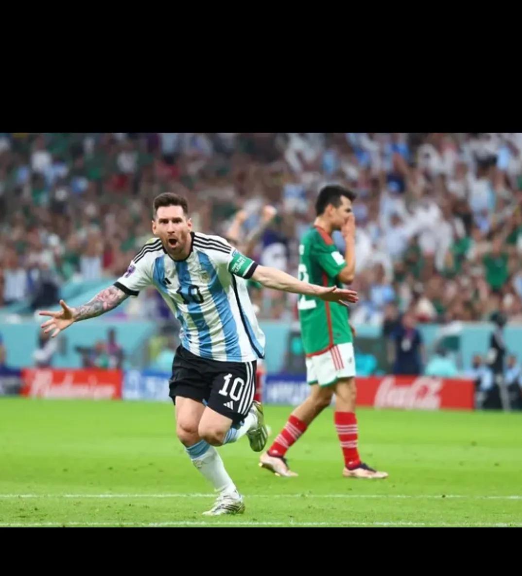 梅西进球后呐喊,当梅西打进不可思议的进球