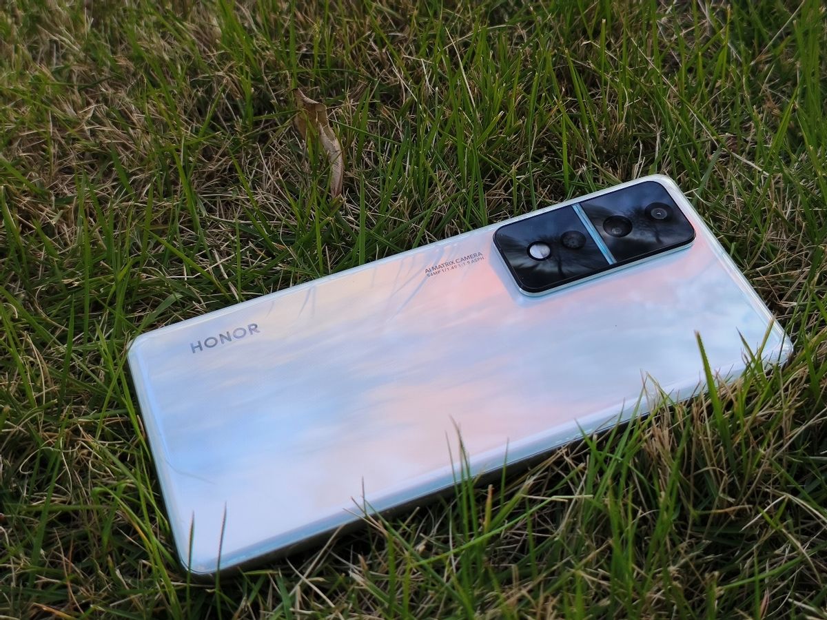 现在买手机入手哪款手机最好,现在买手机买哪几款手机性价比高