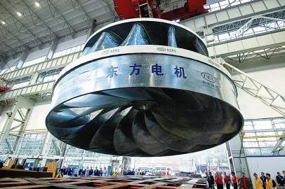 一些国企为什么不采购使用国产重型装备？