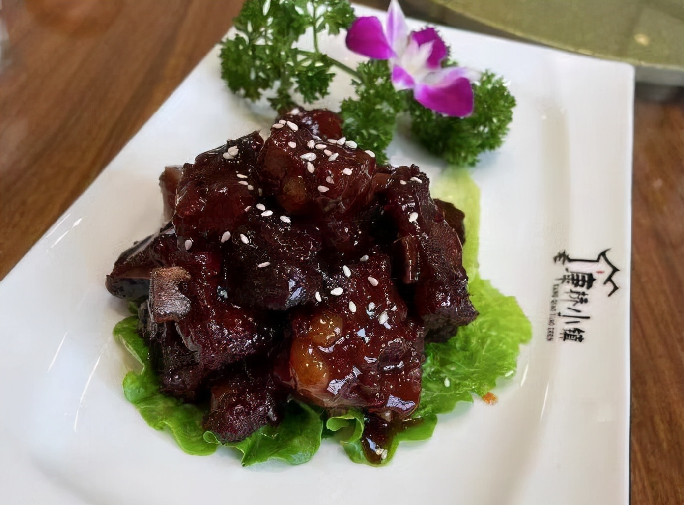 上海本帮菜馆视频,上海市中心有名本帮菜馆