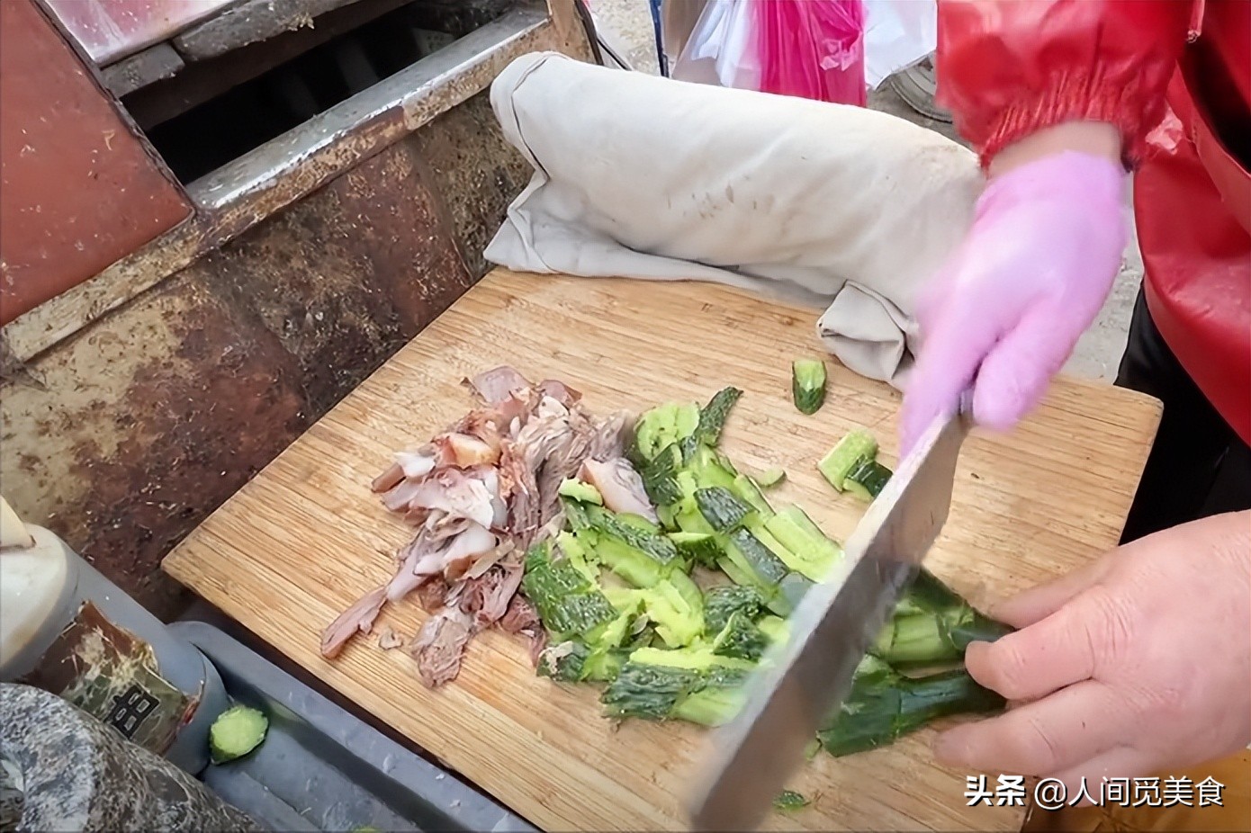 农村集市猪大肠多少钱一副,山东高价猪大肠