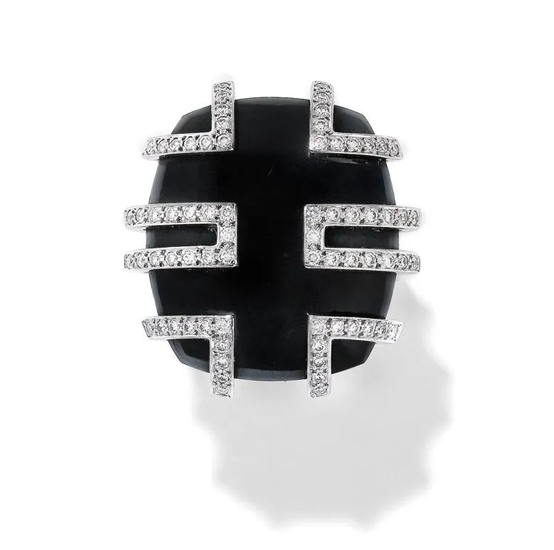 谭松韵关晓彤金鹰节,关晓彤谭松韵红毯走秀