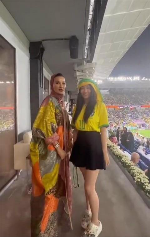 杨的可到卡塔尔王妃包厢看世界杯是运气还是运作