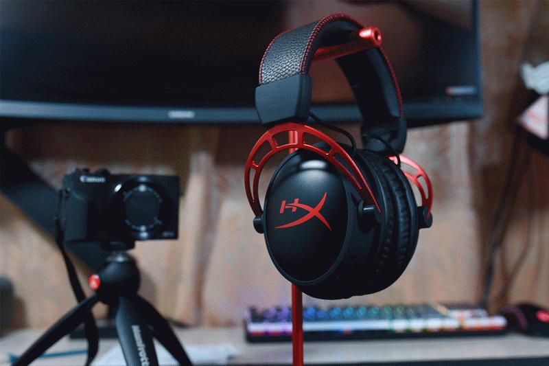 续航炸裂,hyperx阿尔法无线版和有线对比