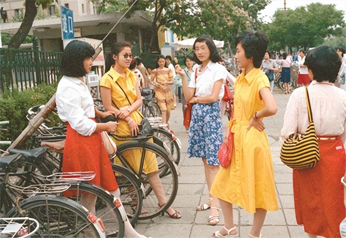 的确良现在怎么样了,的确良哪一年开始没落的