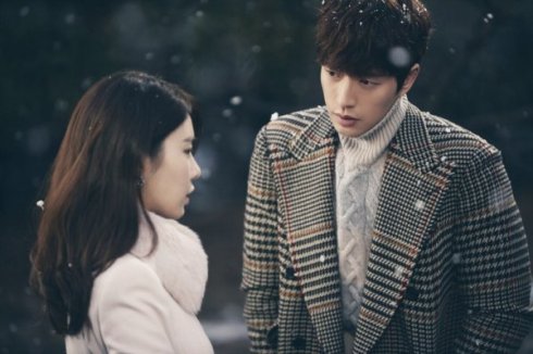 推荐5部适合在春日看的韩剧,十部熬夜必看经典韩剧