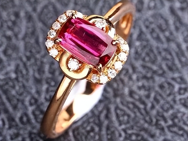 平价彩宝推荐,彩宝买什么颜色