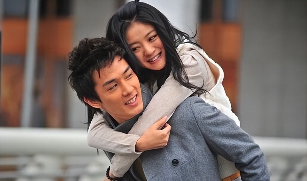 “安以轩老公”陈荣炼的毁灭史：百亿身家、美艳娇妻，都成浮云