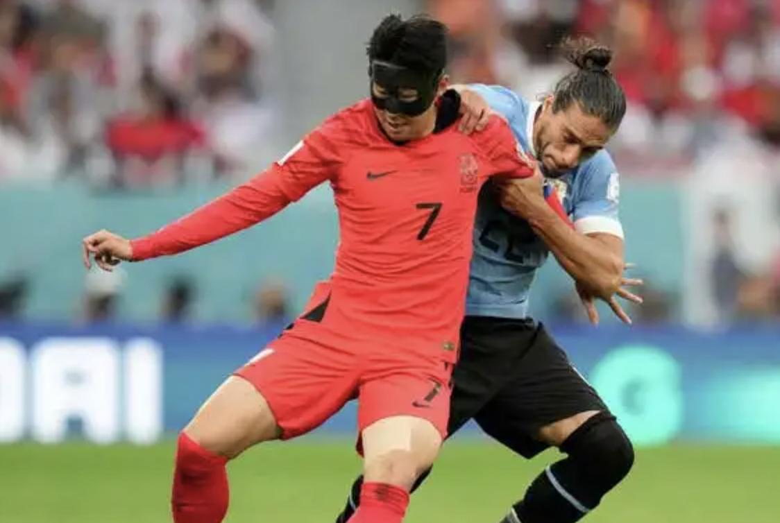 黄健翔吐槽阿根廷荷兰裁判,黄健翔批评国足