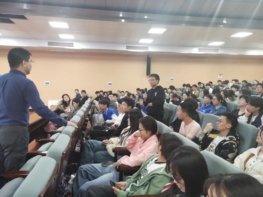 Linux开源应用生态沙龙长沙理工大学站成功举行