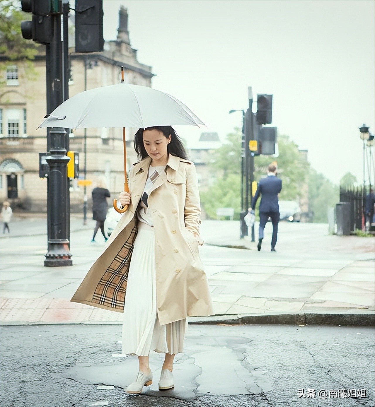 陈数秋冬穿衣搭配,明星穿搭碎花裙陈数