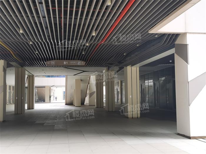 南宁五象总部基地地下商业,南宁五象总部基地最新信息