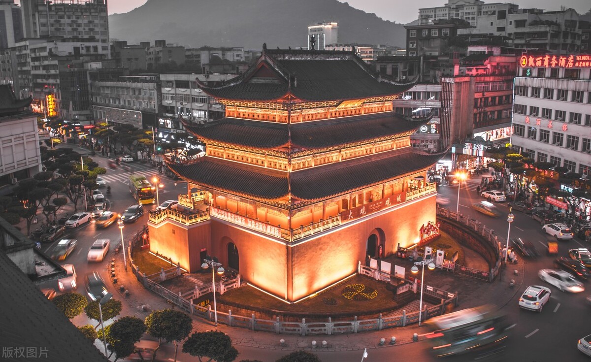 四川各市2022年gdp排名一览表,成都gdp占四川省多少