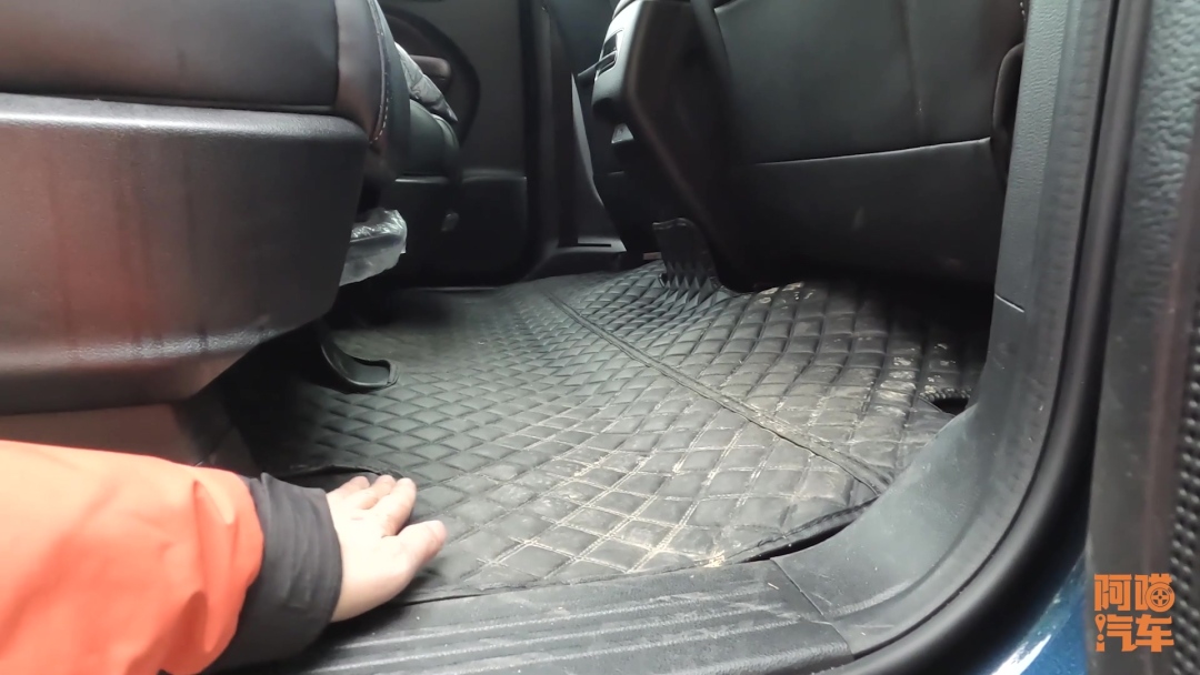 广汽传祺m6mpv,入门级紧凑型mpv