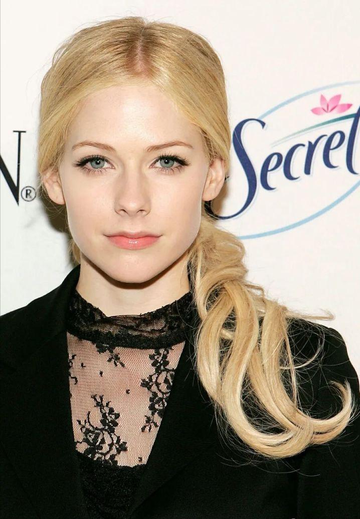 为什么都很讨厌网红脸,是不是所有人都不喜欢脸红