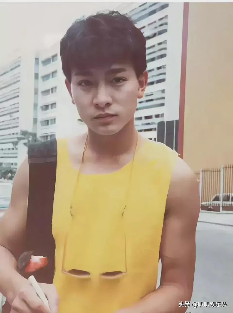 出道40年刘德华凭什么这么红,从年轻到现在的刘德华