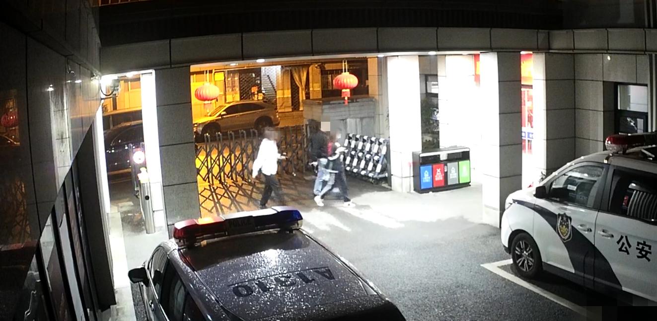 抽奖返利是不是骗人的,网上付款返现真的假的