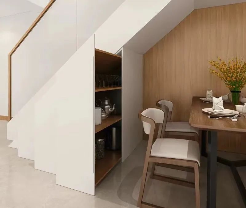 让楼梯下方的空间变得更实用，跃层复式别墅房主必看