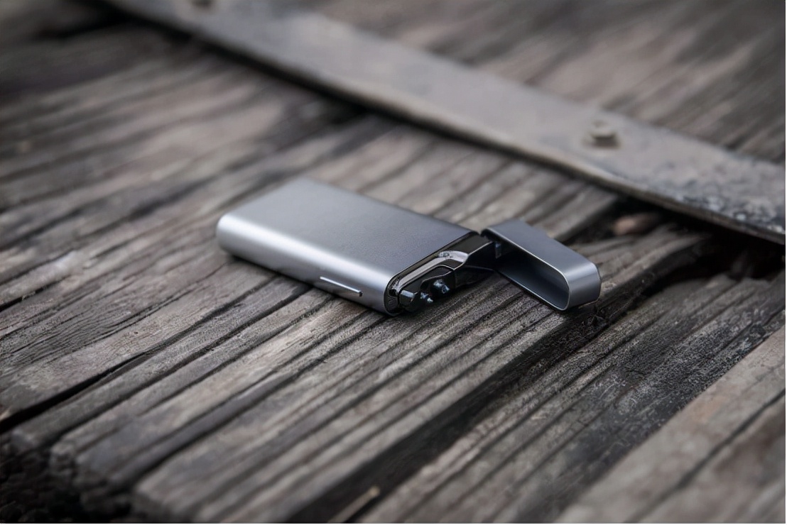 电弧打火机和防风打火机,最实用的zippo打火机