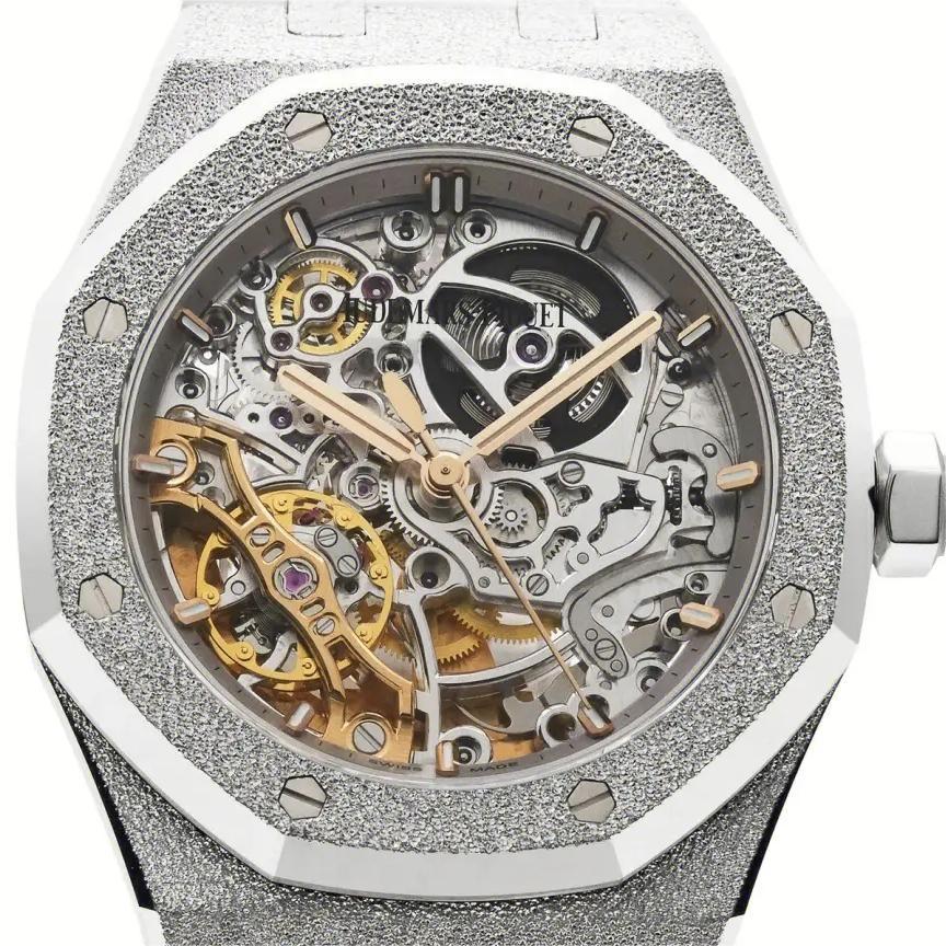 镂空手表容易坏吗图片 (海鸥镂空机械手表)