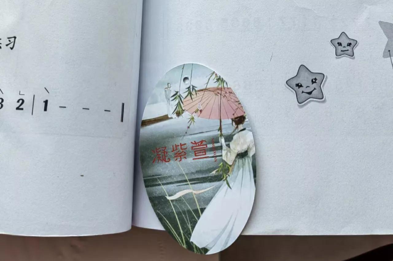 新衣服上的吊牌别扔了，原来这么好用，好看又省钱