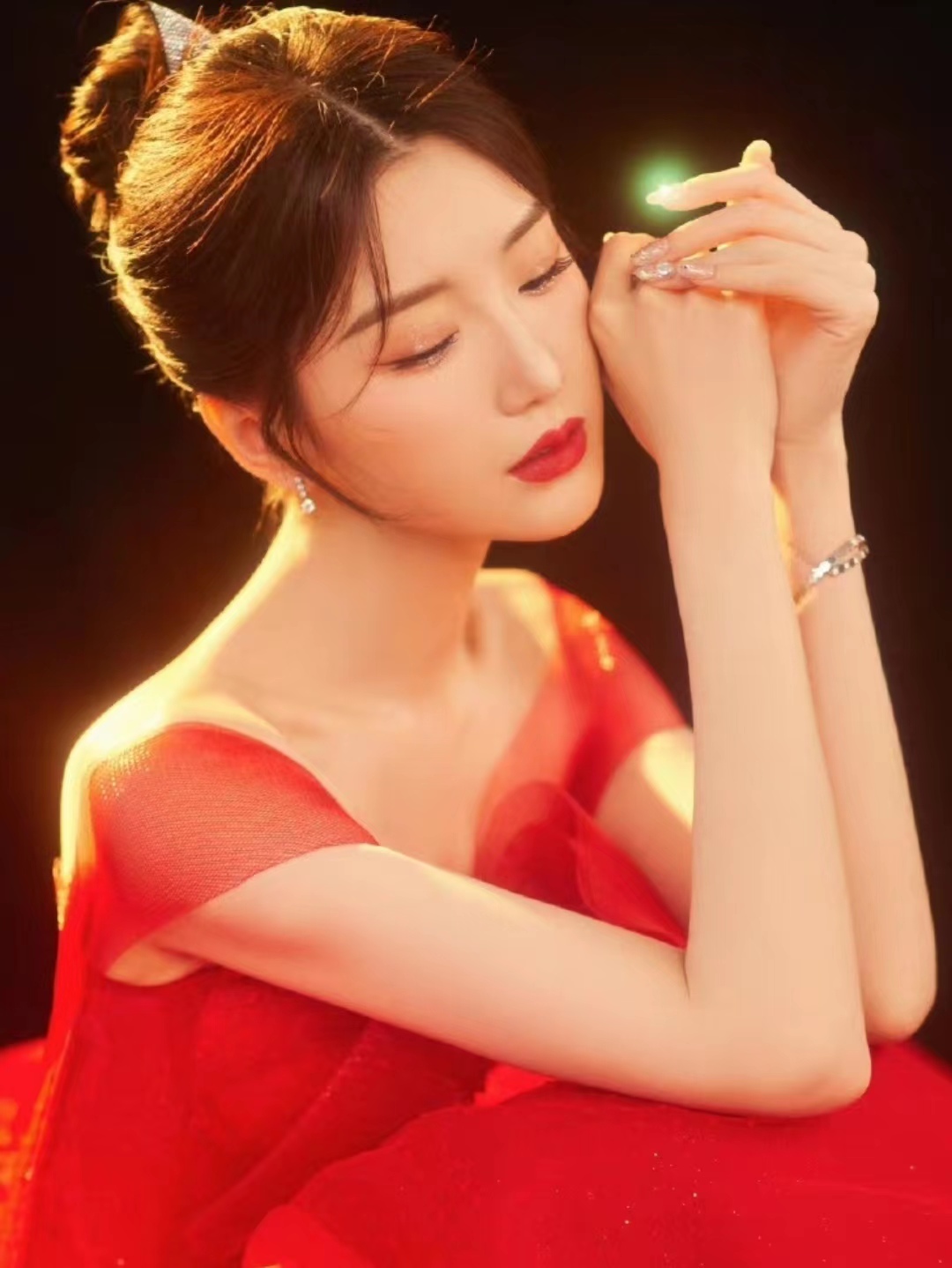 推七本完本年代军婚文，穿越重生，系统空间《八零年代军婚宠妻》