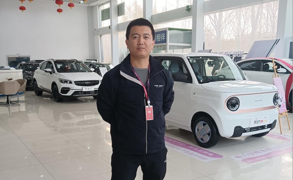 小作坊货品堆积，易鑫金融顾问解小企业主送货难题