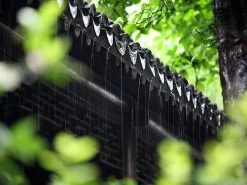 「新梦文学」同题专刊：东边日出西边雨】